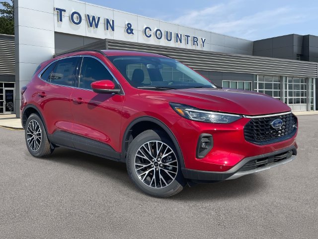 New 2025 Ford Escape SE w/ PHEV Premium Package