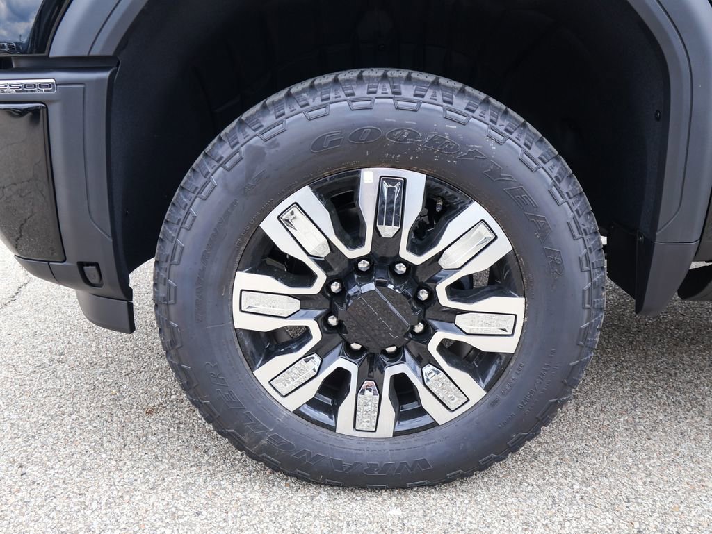 New 2026 GMC Sierra 2500 Denali w/ Denali Reserve Package AWD/4WD image 40