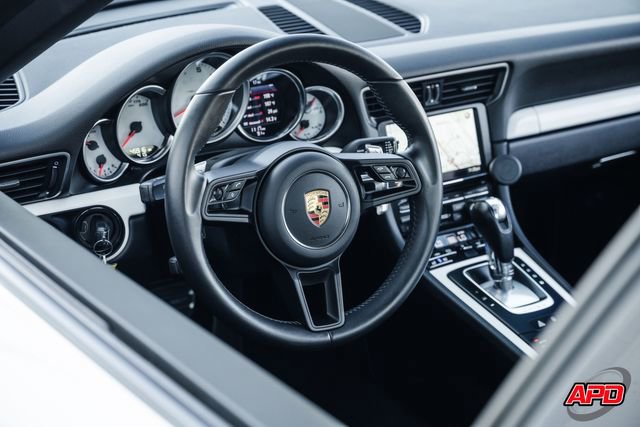 Used 2014 Porsche 911 Carrera RWD image 6