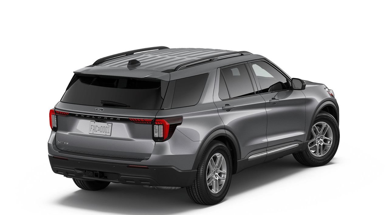 New 2026 Ford Explorer Active RWD image 3