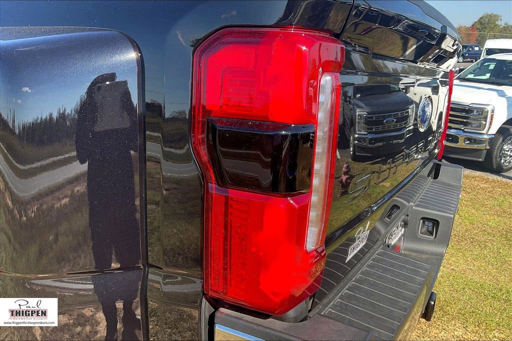 New 2025 Ford F350 Lariat w/ Lariat Ultimate Package image 26