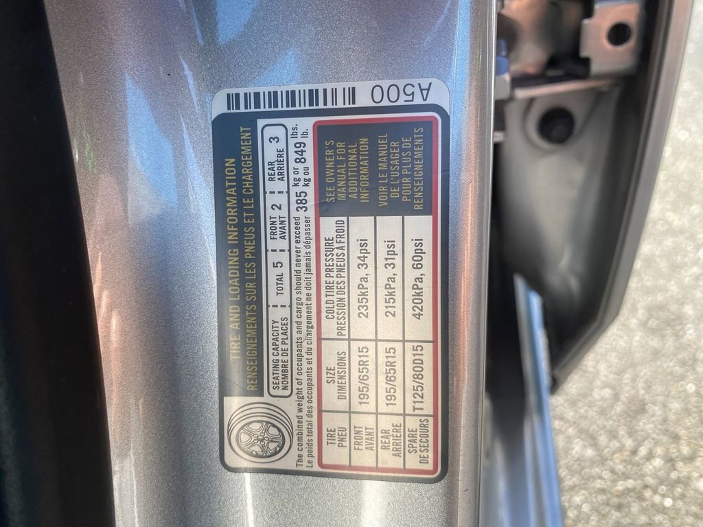 Used 2021 Hyundai Elantra SE image 32