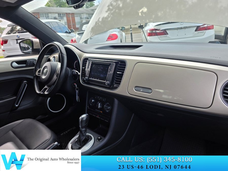 Used 2016 Volkswagen Beetle 1.8T SE FWD image 15