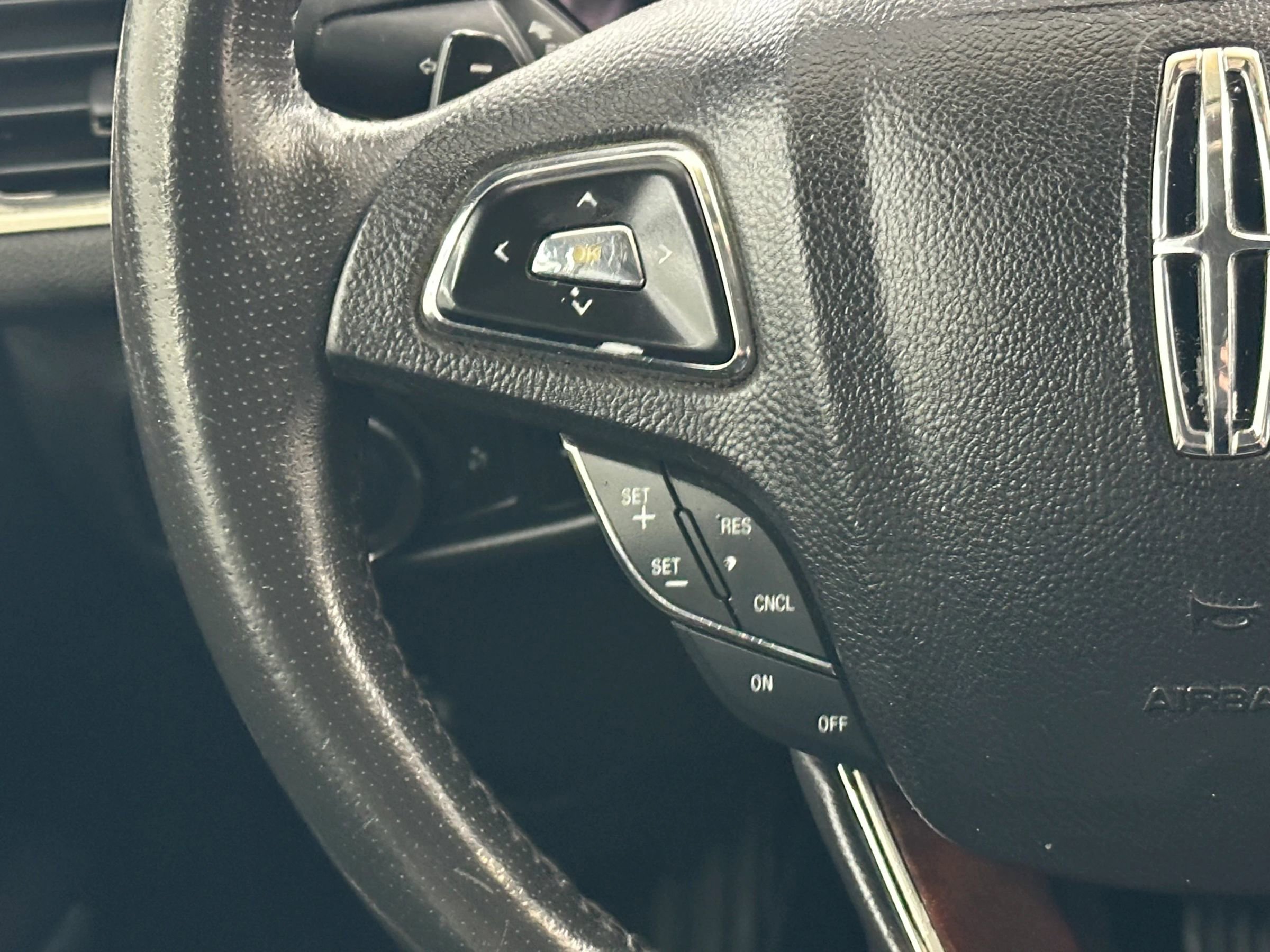 Used 2013 Lincoln MKZ FWD image 20