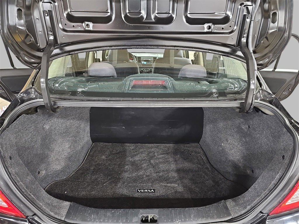 Used 2009 Nissan Versa 1.8 S w/ ABS Pkg image 12