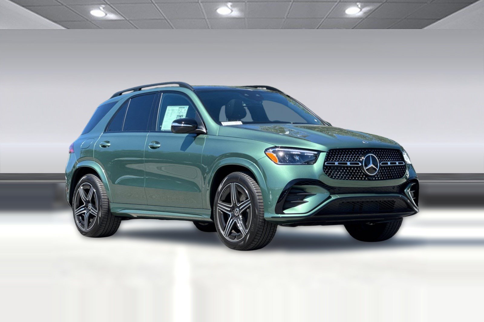 New 2026 Mercedes-Benz GLE 450e 4MATIC image 6