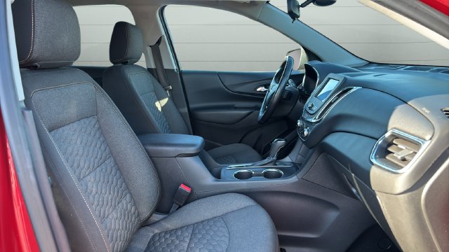 Used 2020 Chevrolet Equinox LT w/ Driver Convenience Package FWD image 23