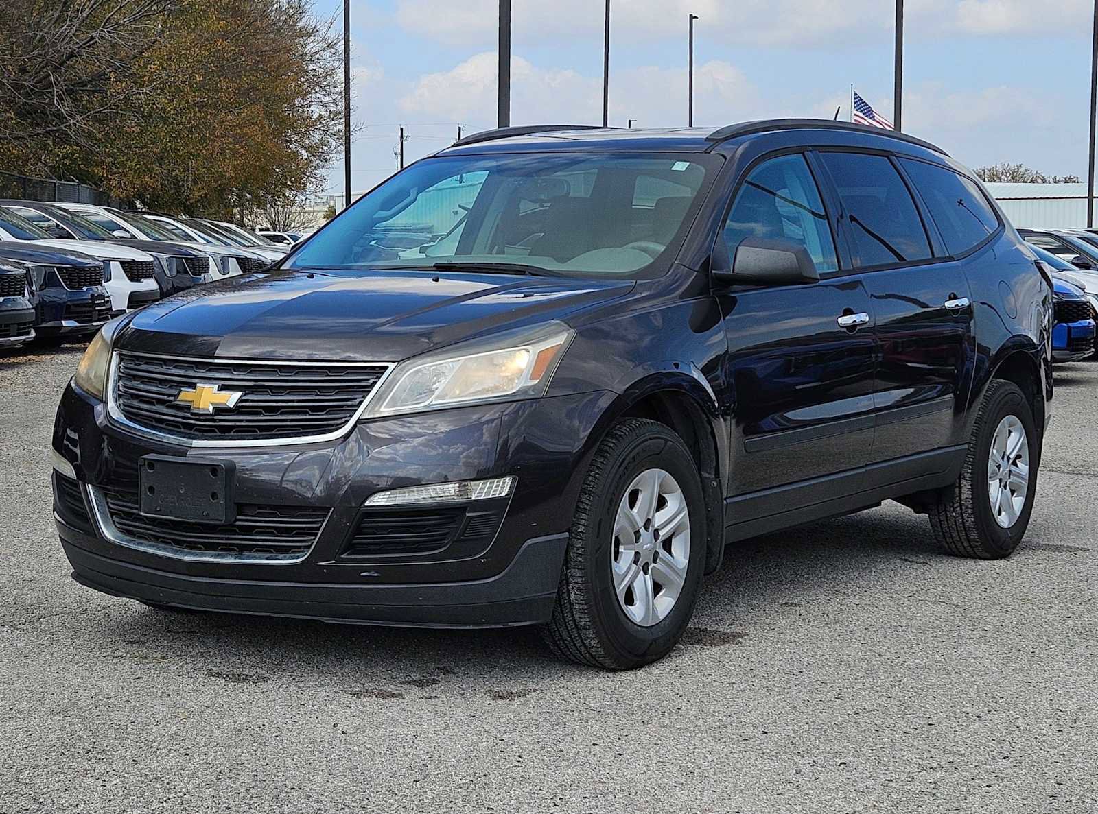 Used 2014 Chevrolet Traverse LS image 10