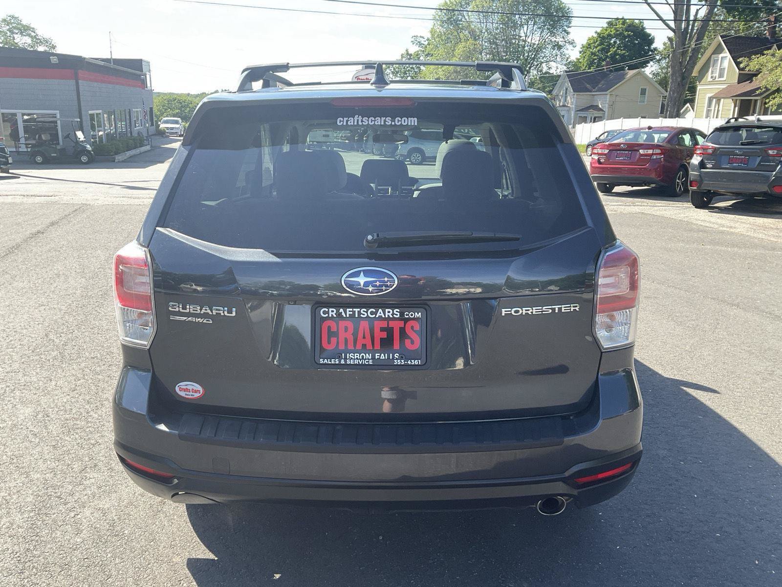 Used 2018 Subaru Forester 2.5i Premium w/ All-Weather Package AWD/4WD image 4
