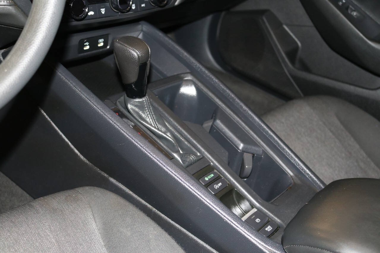 Used 2024 Honda Accord LX image 40