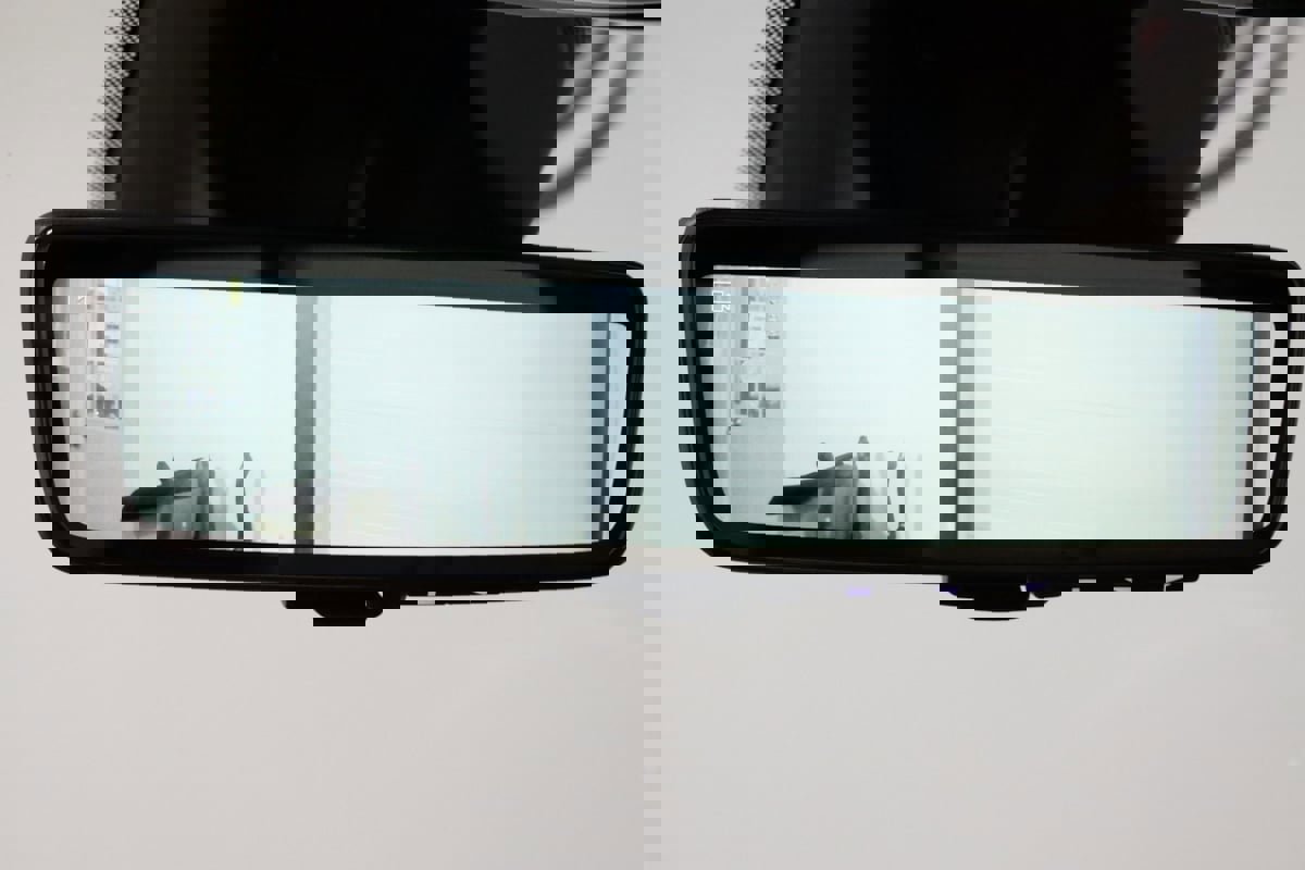 Used 2023 Jeep Grand Cherokee Summit image 25