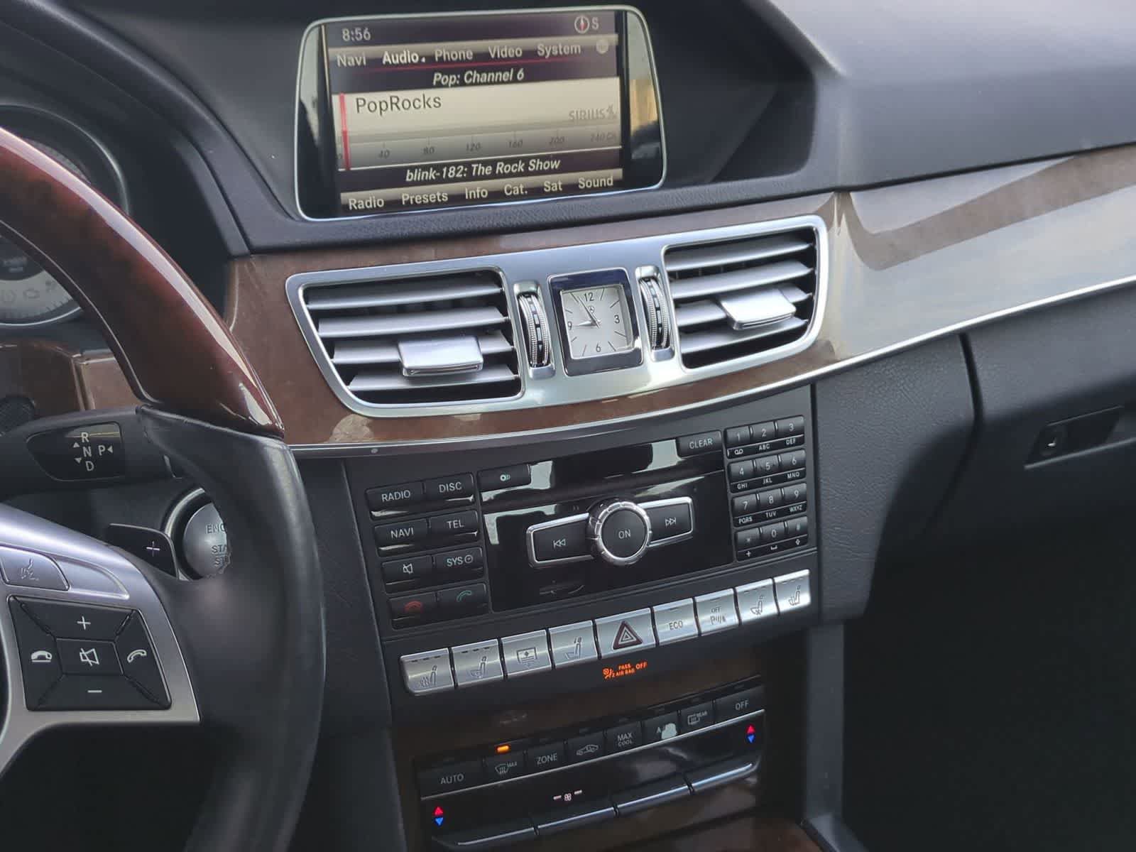 Used 2014 Mercedes-Benz E 550 4MATIC Sedan image 28