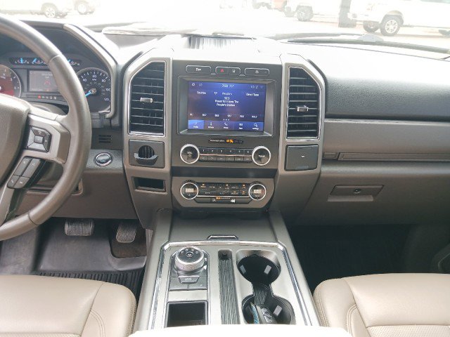 Used 2020 Ford Expedition XLT w/ Equipment Group 201A image 18
