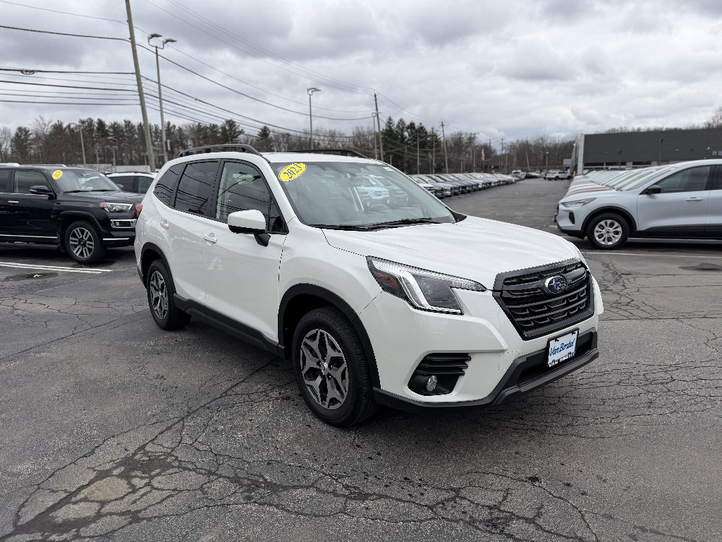 Used 2023 Subaru Forester Premium image 9
