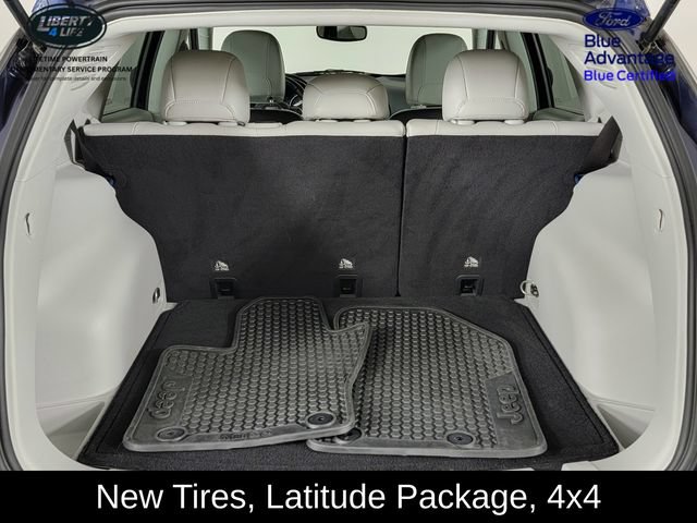 Used 2020 Jeep Compass Latitude w/ Cold Weather Group AWD/4WD image 15