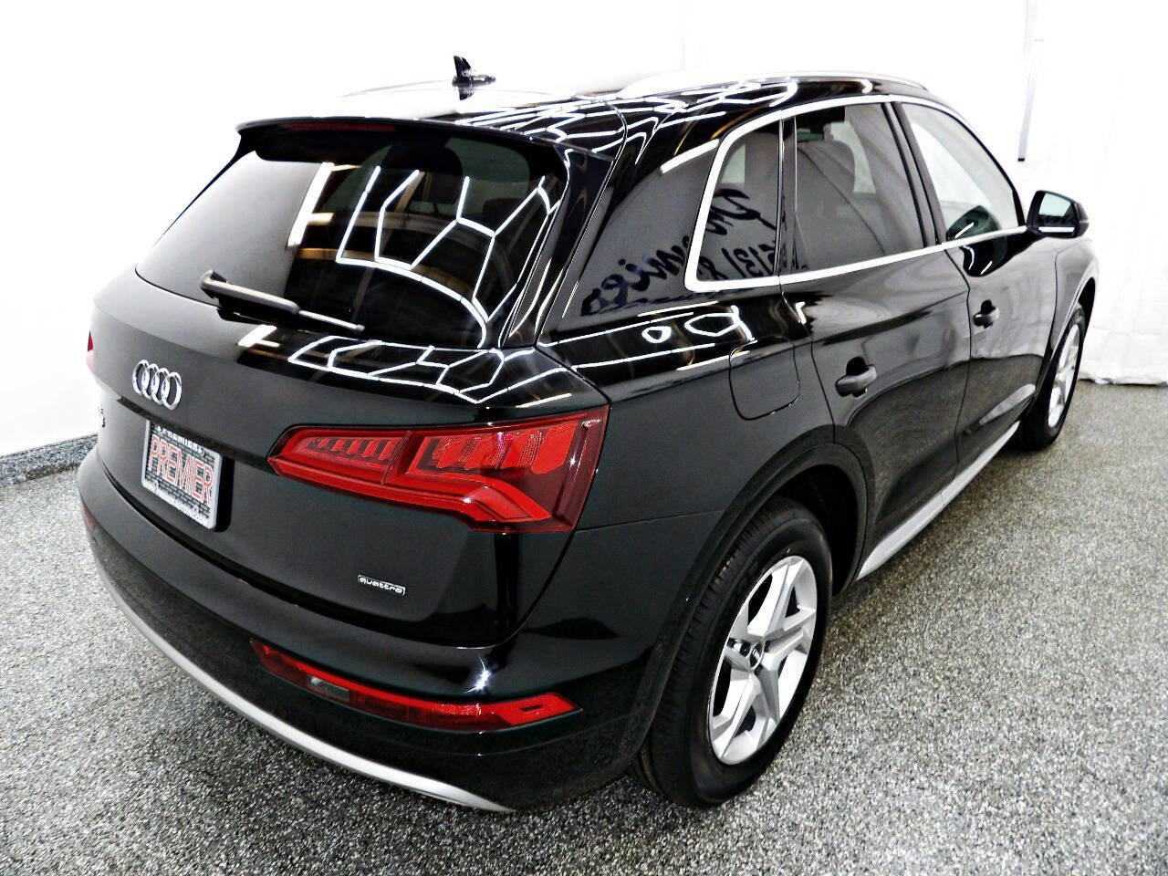 Used 2019 Audi Q5 2.0T Premium image 6