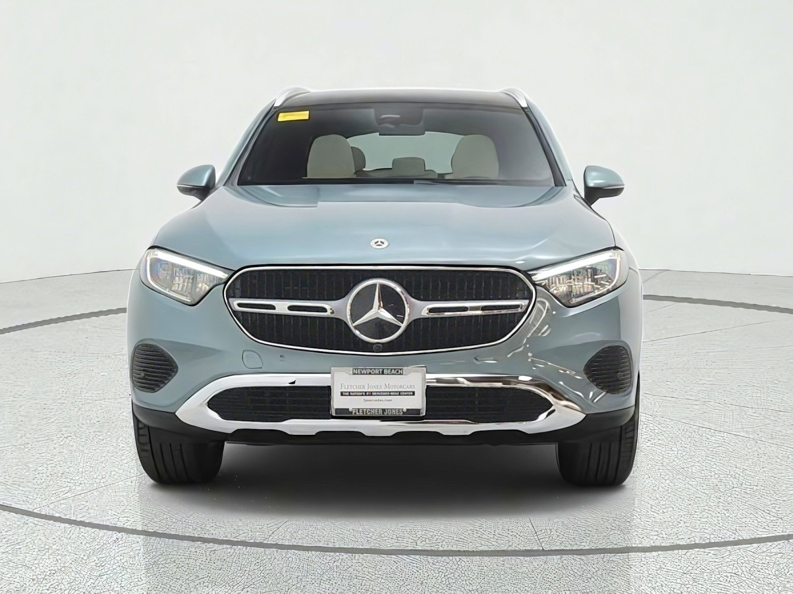 Certified 2026 Mercedes-Benz GLC 300 image 2