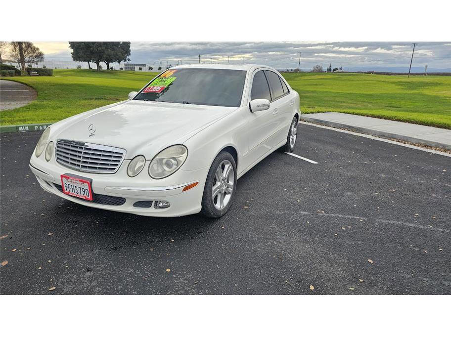 Used 2006 Mercedes-Benz E 350 Sedan image 3