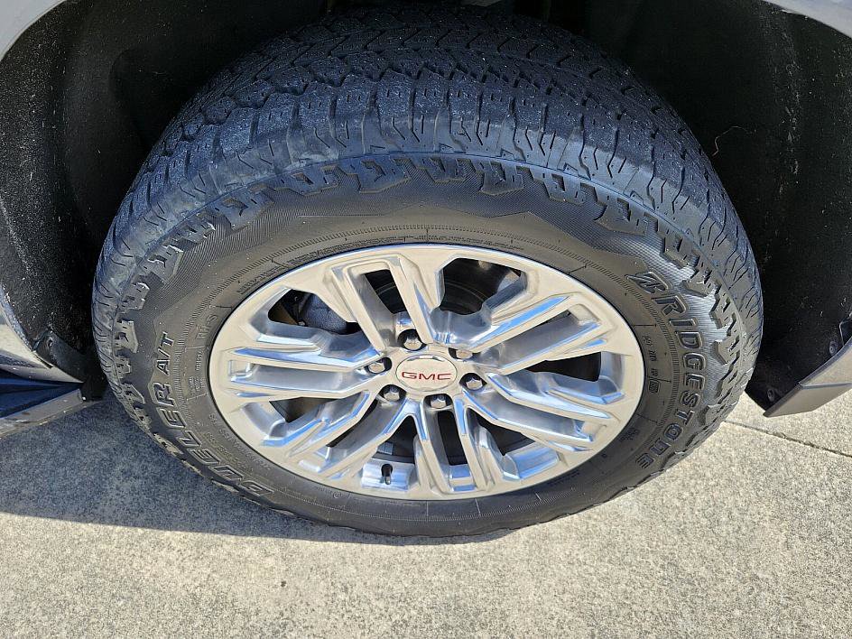 Used 2021 GMC Yukon SLT image 19
