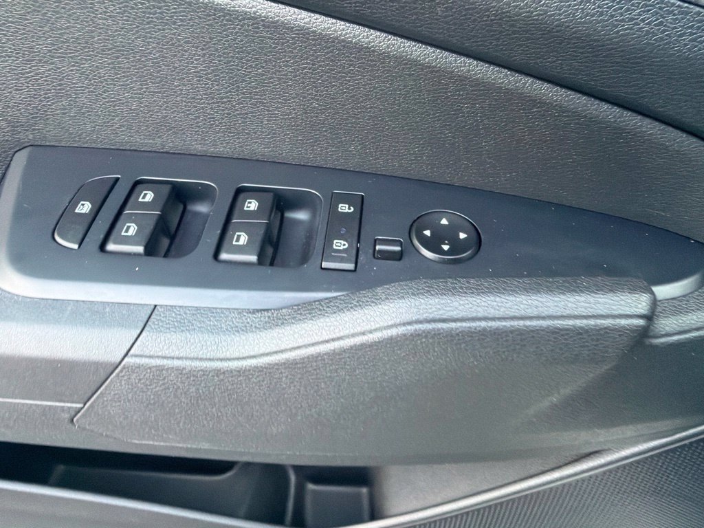 Used 2023 Kia Sportage LX AWD/4WD image 29
