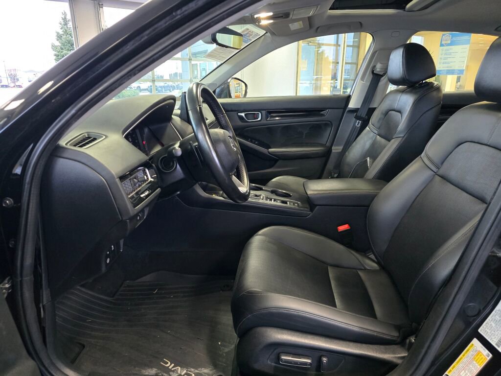Used 2022 Honda Civic Touring image 23