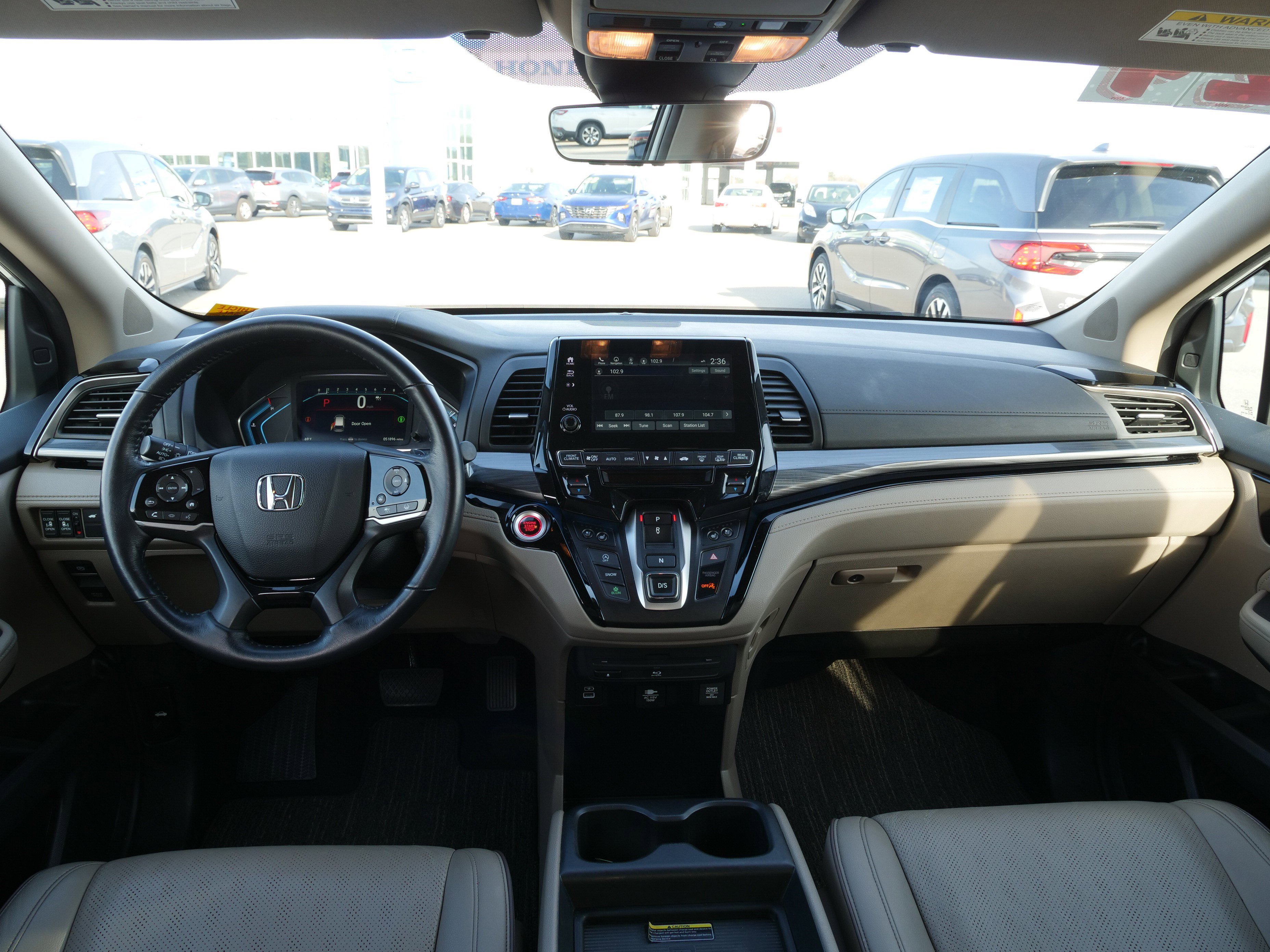 Used 2024 Honda Odyssey Elite image 20