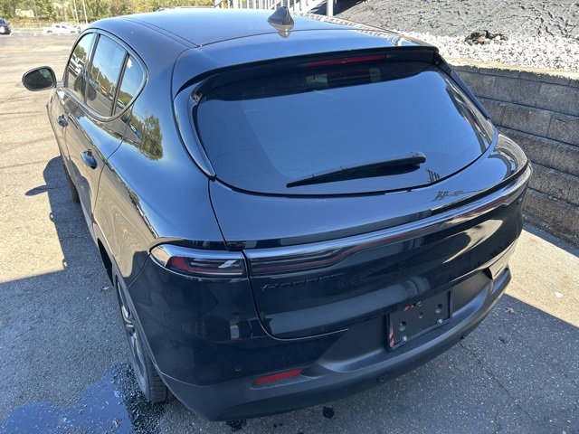 Used 2023 Dodge Hornet GT w/ GT Blacktop Package image 4