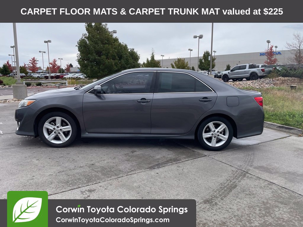 Used 2014 Toyota Camry SE FWD image 4