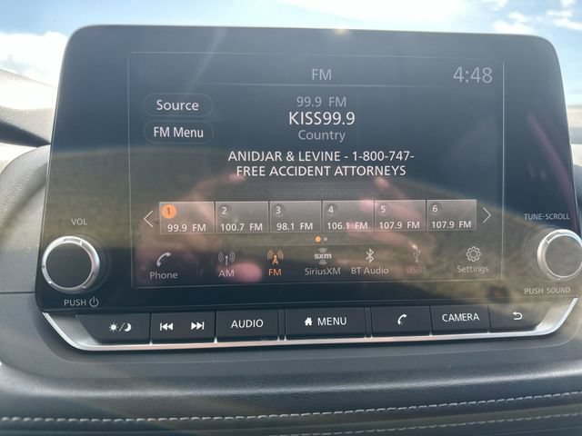 Used 2024 Nissan Rogue SV FWD image 25