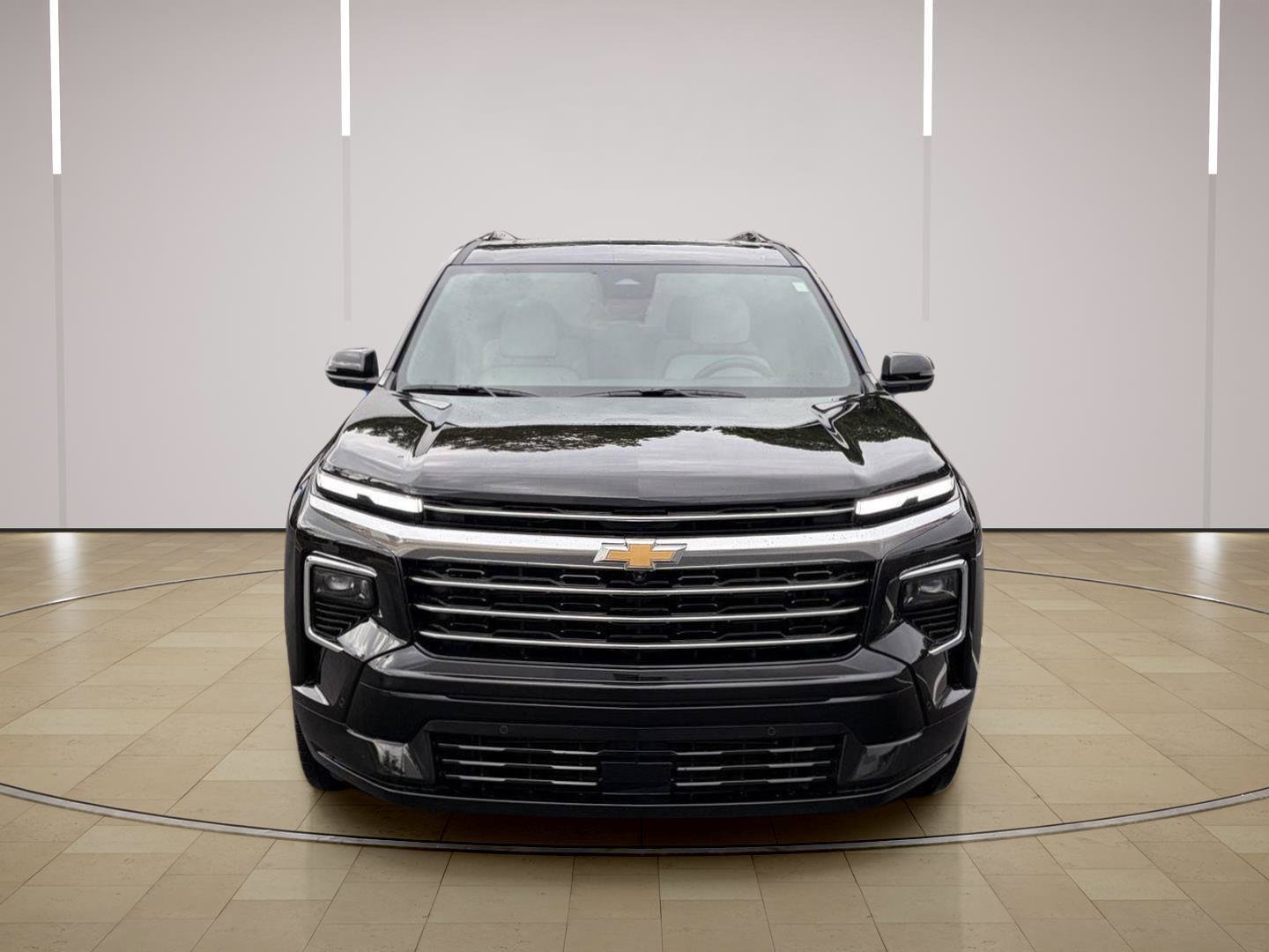 Used 2025 Chevrolet Traverse High Country FWD image 43