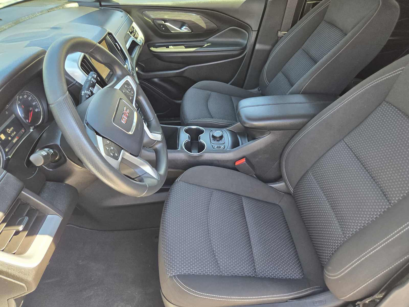 Certified 2024 GMC Terrain SLE w/ Driver Convenience Package AWD/4WD image 14