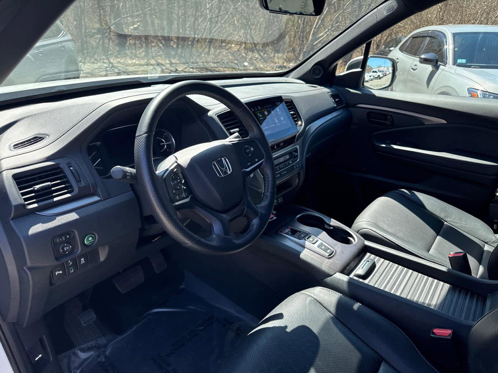 Used 2023 Honda Passport EX-L image 13