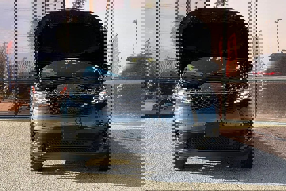 Used 2019 Land Rover Range Rover Velar S image 26