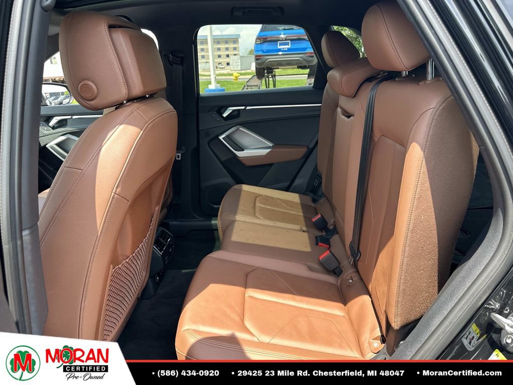 Used 2022 Audi Q3 2.0T Premium AWD/4WD image 14