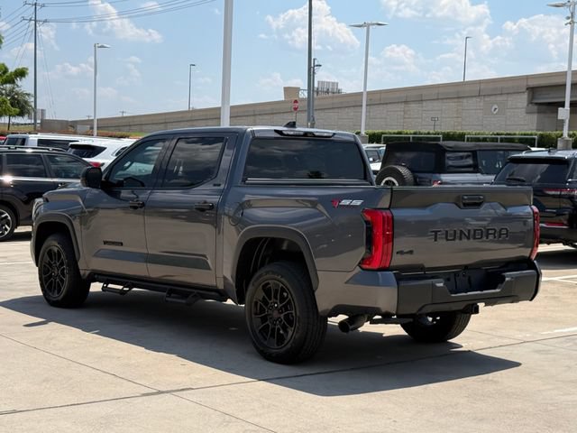 Used 2023 Toyota Tundra SR5 AWD/4WD image 3