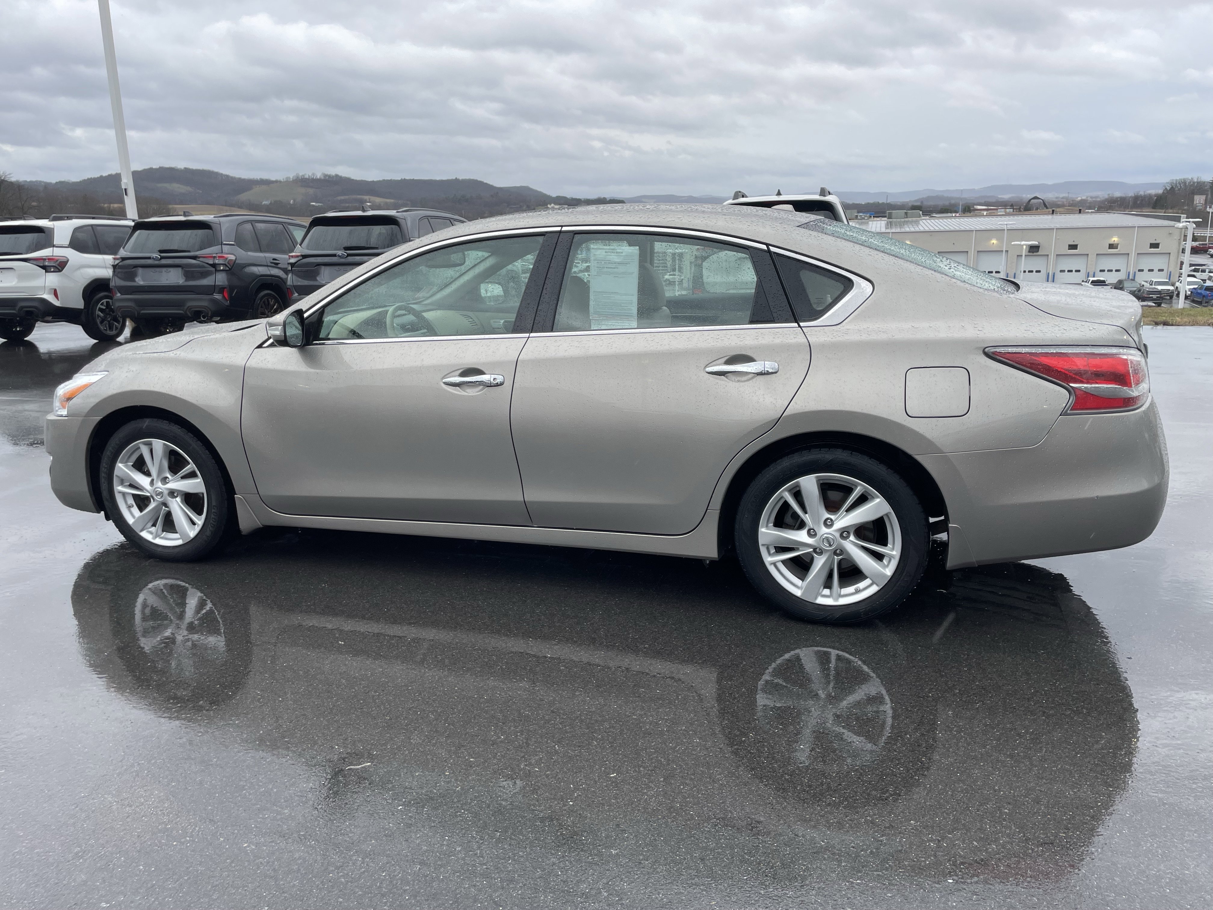 Used 2014 Nissan Altima 2.5 SL w/ Technology Package image 7