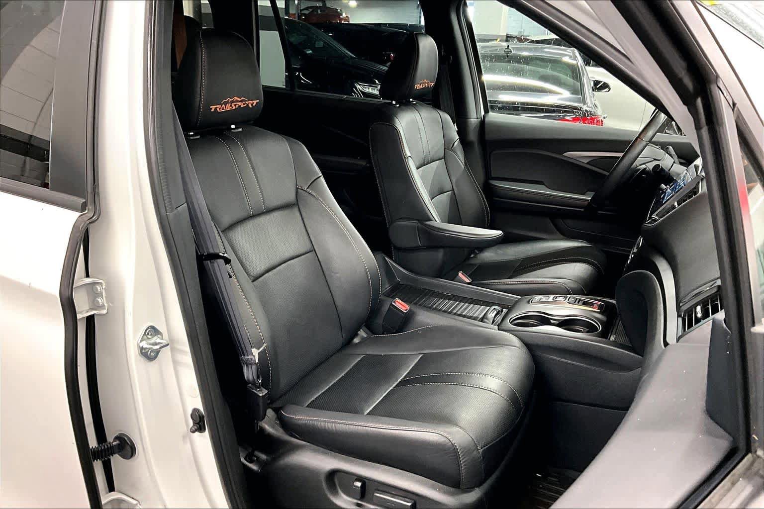 Used 2023 Honda Passport TrailSport image 8