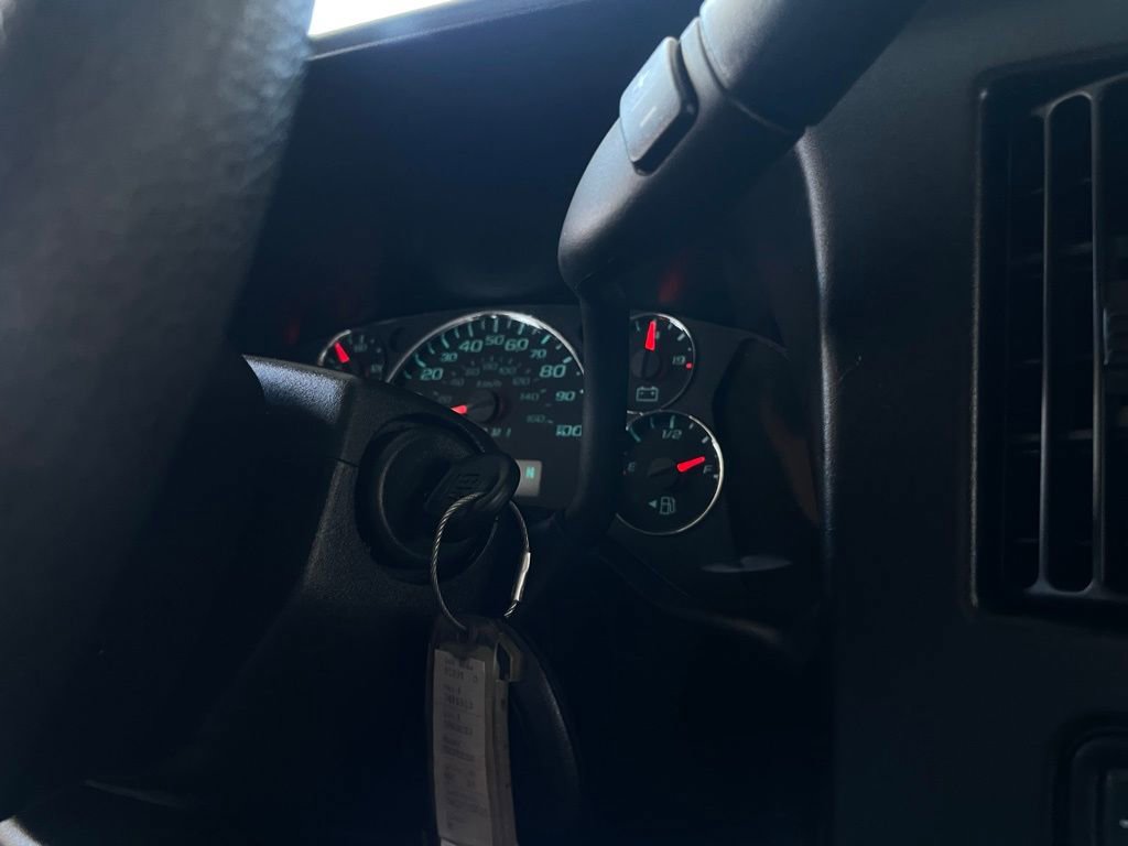 Used 2024 Chevrolet Express 3500 LT w/ LT Preferred Equipment Group image 24