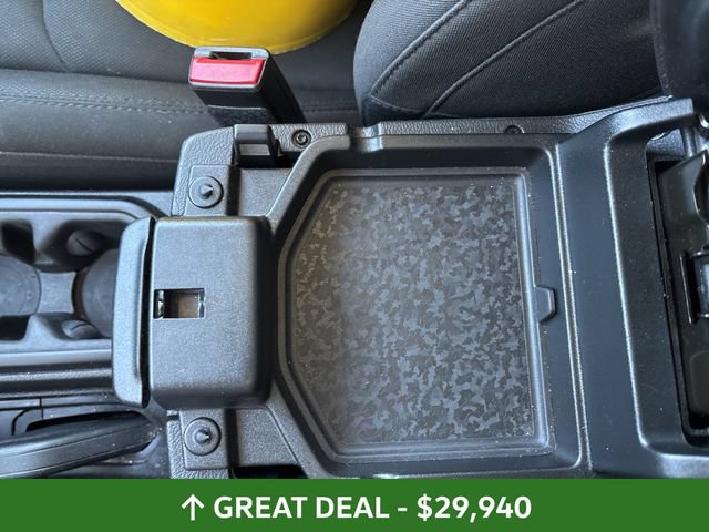 Used 2023 Jeep Wrangler Unlimited Sahara AWD/4WD image 42