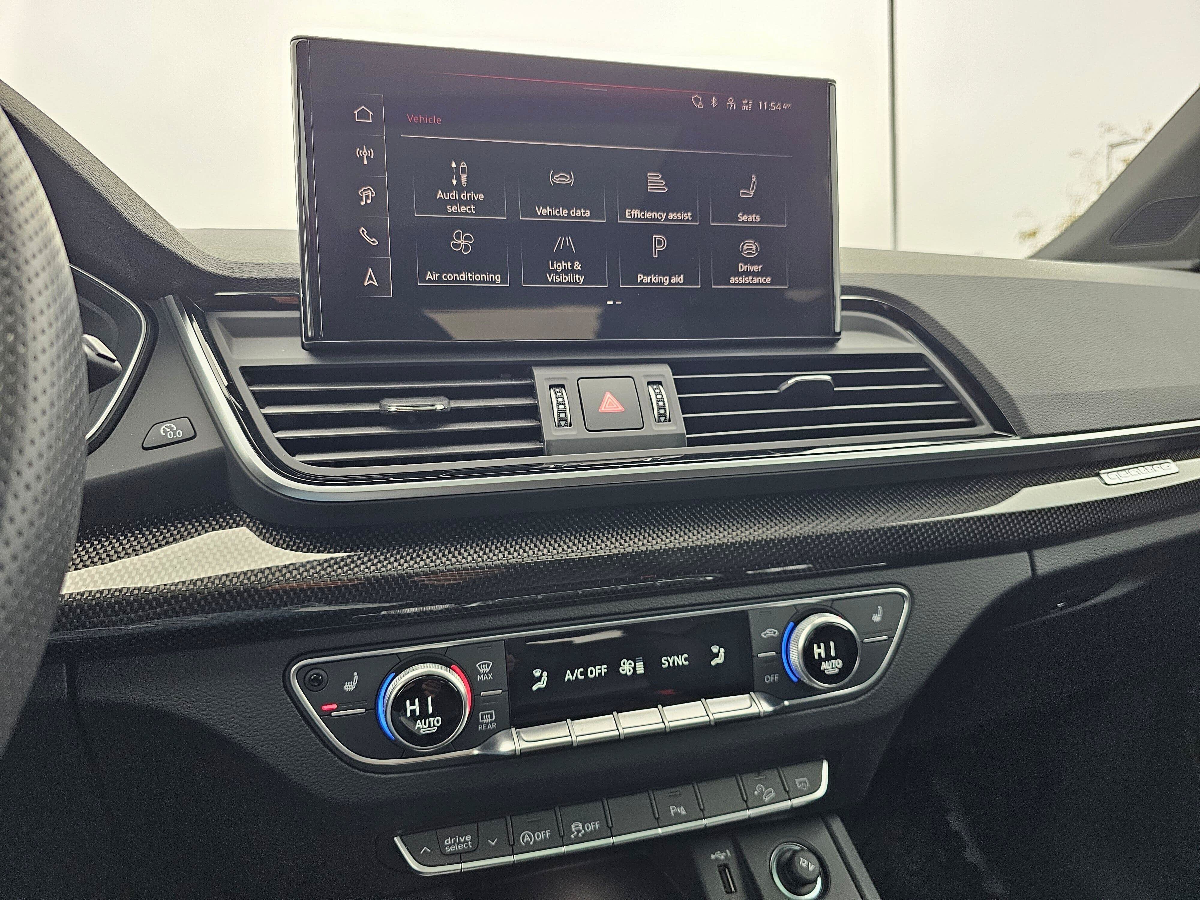Certified 2025 Audi SQ5 Premium Plus w/ Premium Plus Package AWD/4WD image 17