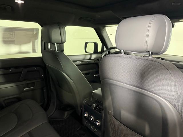 New 2026 Land Rover Defender 110 X image 29