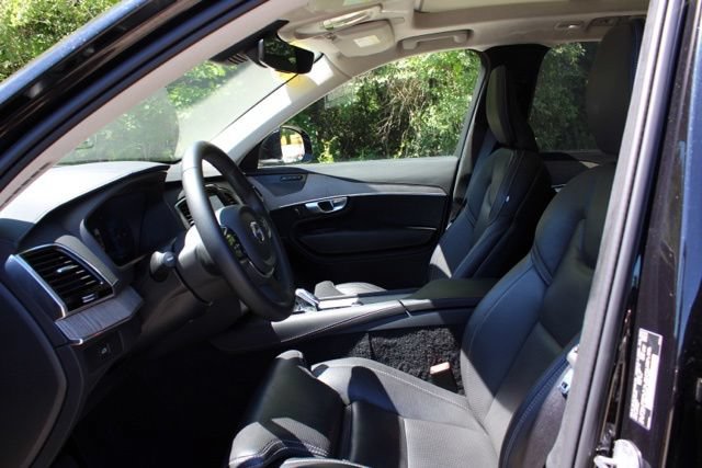 Used 2024 Volvo XC90 B6 Ultimate w/ Lounge Package AWD/4WD image 28