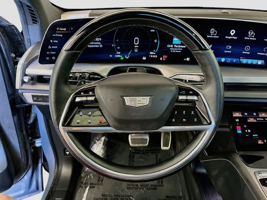 Used 2026 Cadillac Vistiq Luxury AWD/4WD image 11