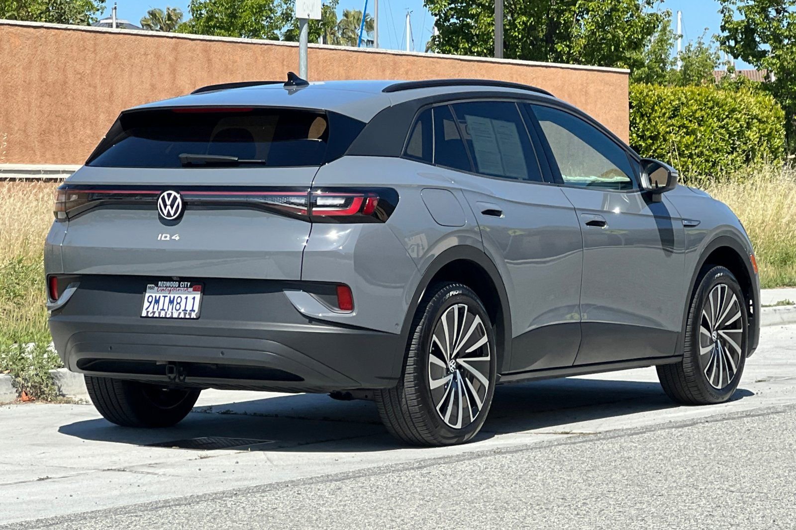 Used 2024 Volkswagen ID.4 Pro AWD/4WD image 4