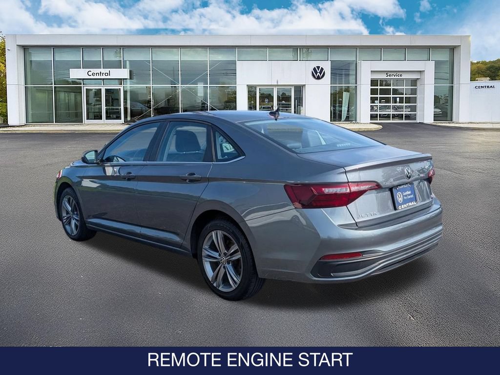Certified 2024 Volkswagen Jetta SE FWD image 6