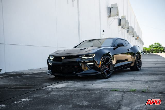 Used 2018 Chevrolet Camaro SS image 34