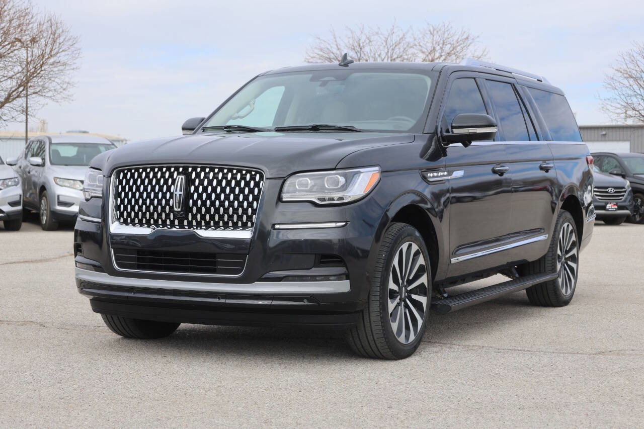 Used 2022 Lincoln Navigator L Reserve w/ Equipment Group 201A image 6