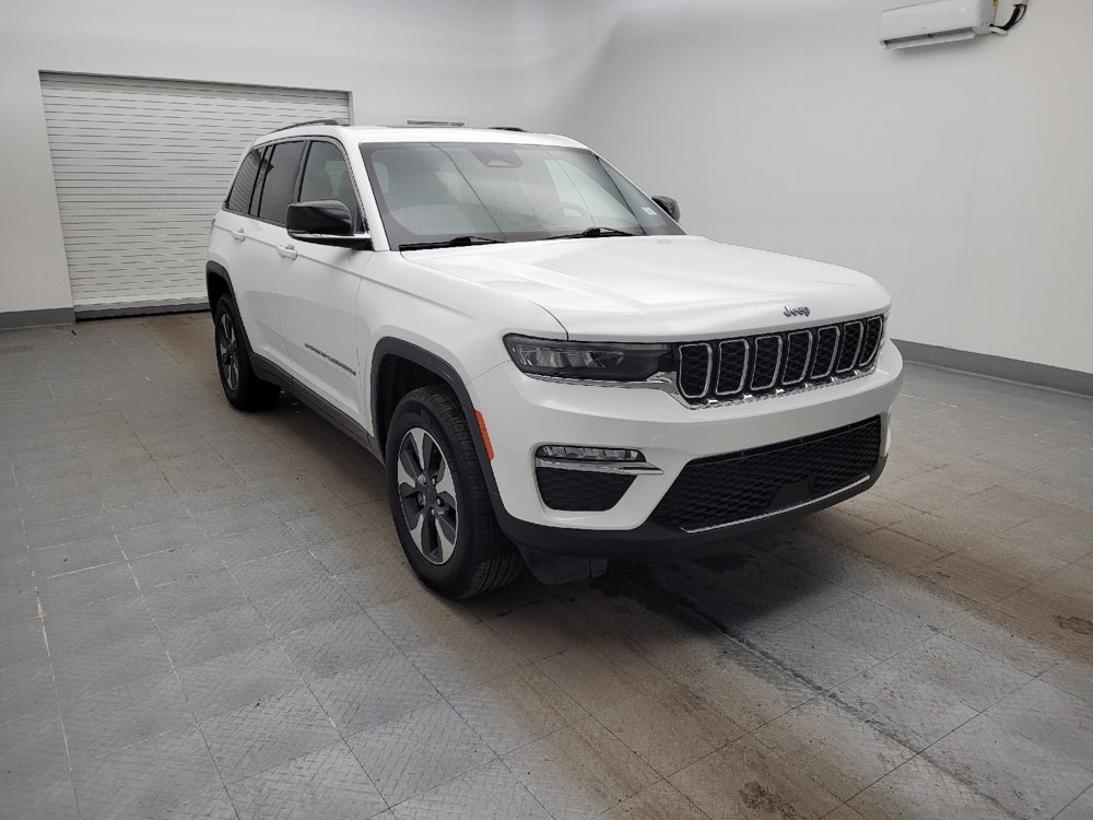 Used 2022 Jeep Grand Cherokee Limited 4xe image 13