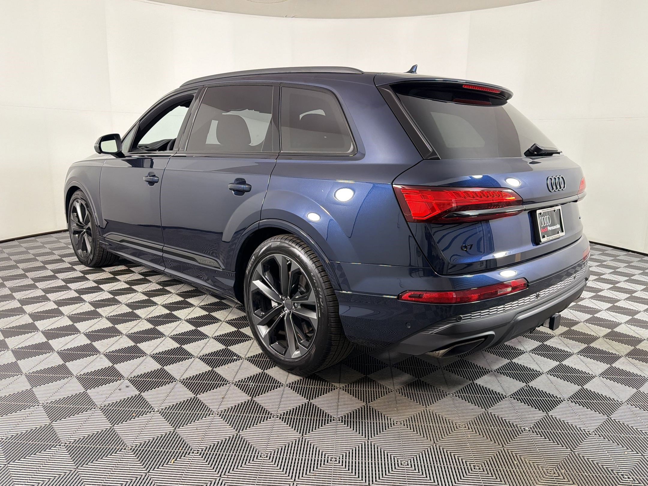 New 2026 Audi Q7 3.0T Premium Plus image 2