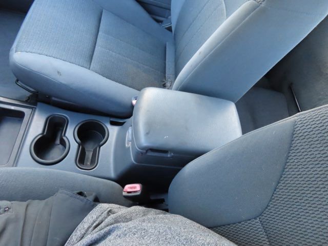 Used 2004 Nissan Frontier XE w/ (BGP) Basic Gear Pkg image 21